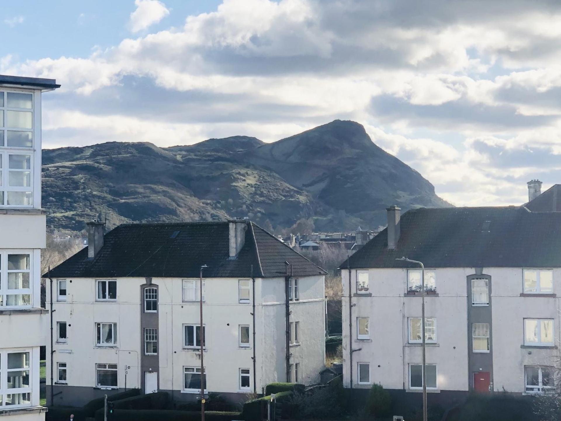 Spacious City Centre Flat Free Parking& Superfast Wifi Edinburgh Exterior photo