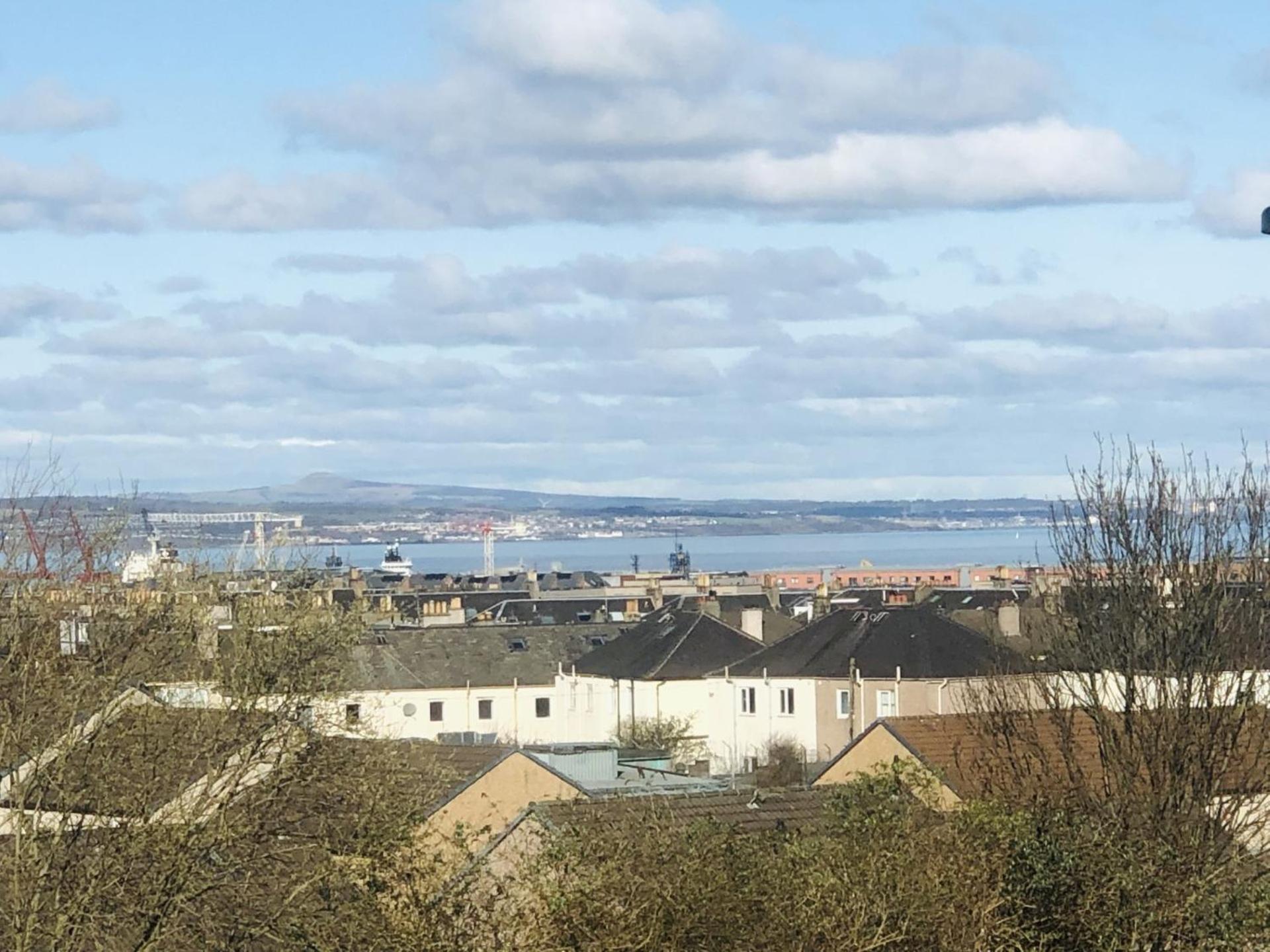 Spacious City Centre Flat Free Parking& Superfast Wifi Edinburgh Exterior photo