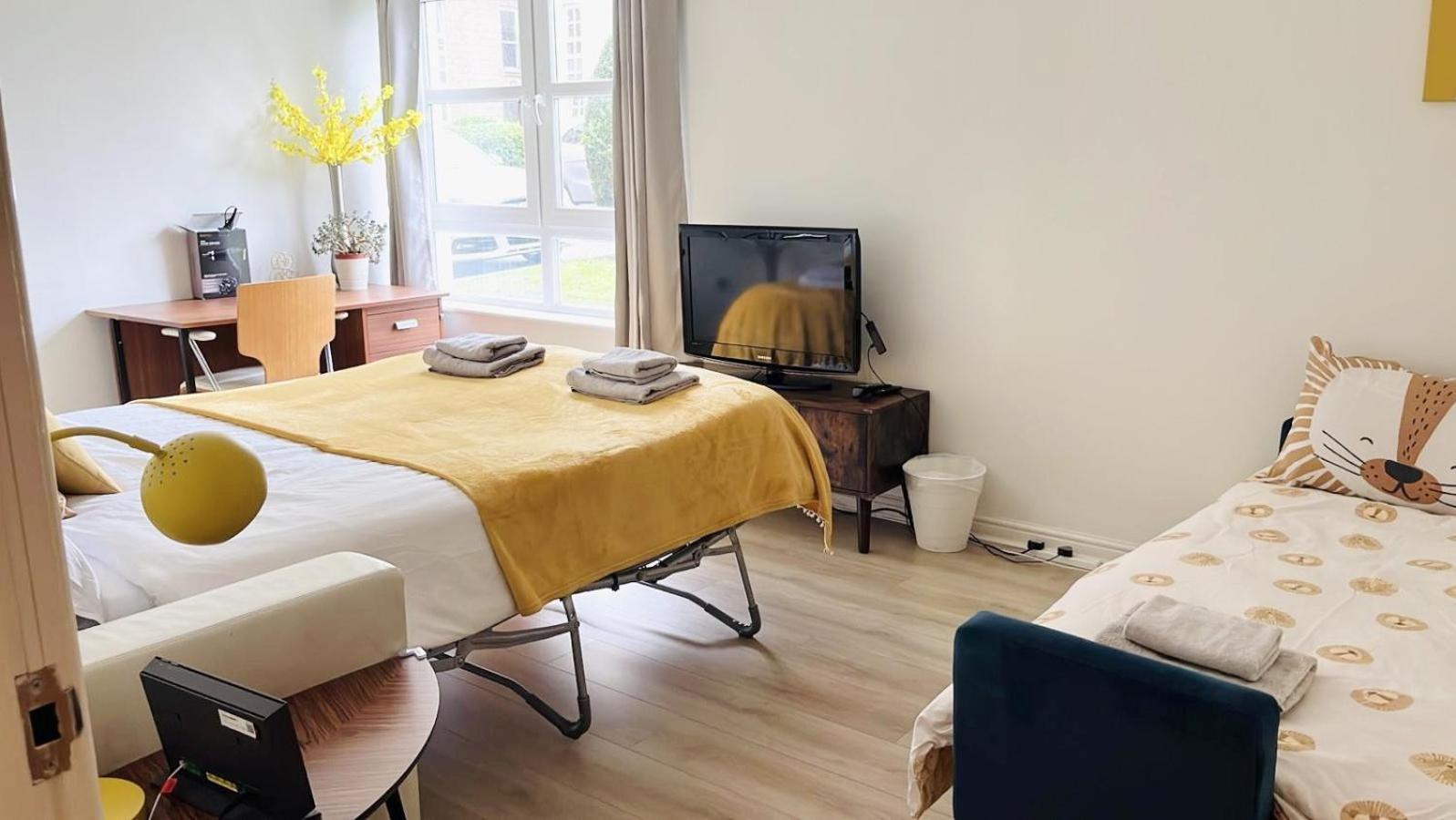 Spacious City Centre Flat Free Parking& Superfast Wifi Edinburgh Exterior photo